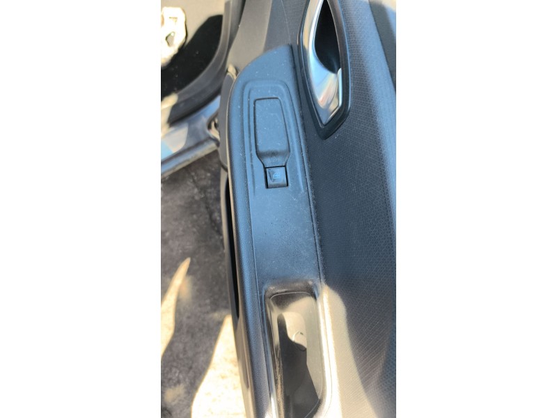 Recambio de mando elevalunas delantero derecho para renault clio iv (bh_) 0.9 tce 90 referencia OEM IAM 254218614R  