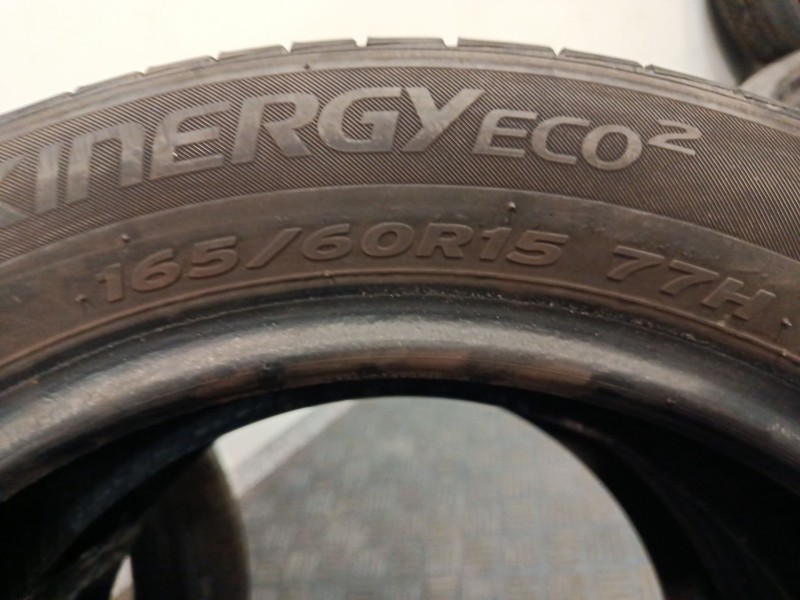 Recambio de neumatico pareja para neumatico neumatico ocasion referencia OEM IAM 165/60/R15 77H HANKOOK 