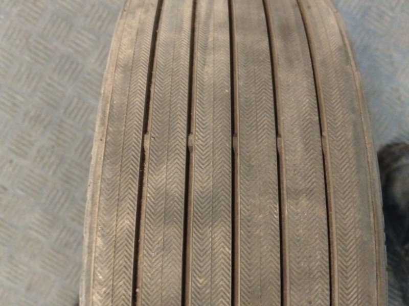 Recambio de neumatico repuesto para audi a2 (8z0) 1.4 referencia OEM IAM 8Z0601027A VREDESTEIN 