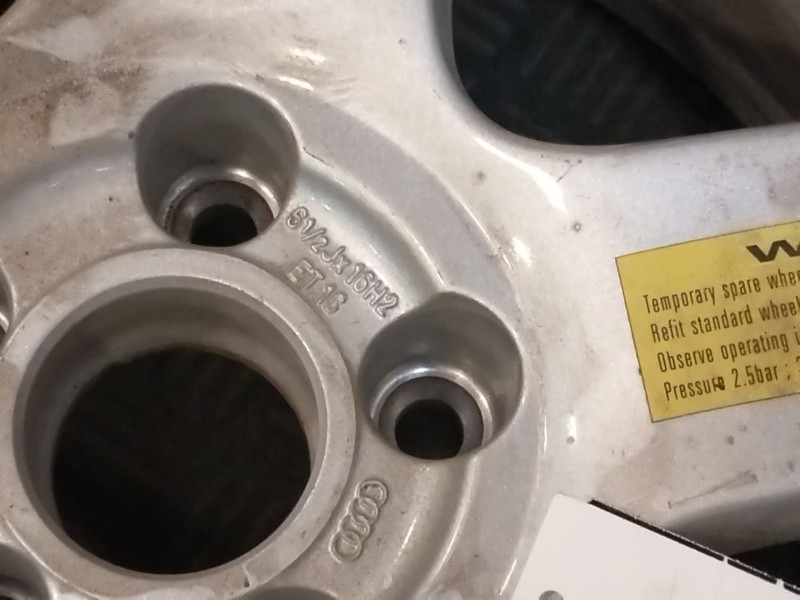 Recambio de neumatico repuesto para audi a6 avant (4b5) 2.5 v6 24v tdi referencia OEM IAM 427601025B VREDESTEIN 
