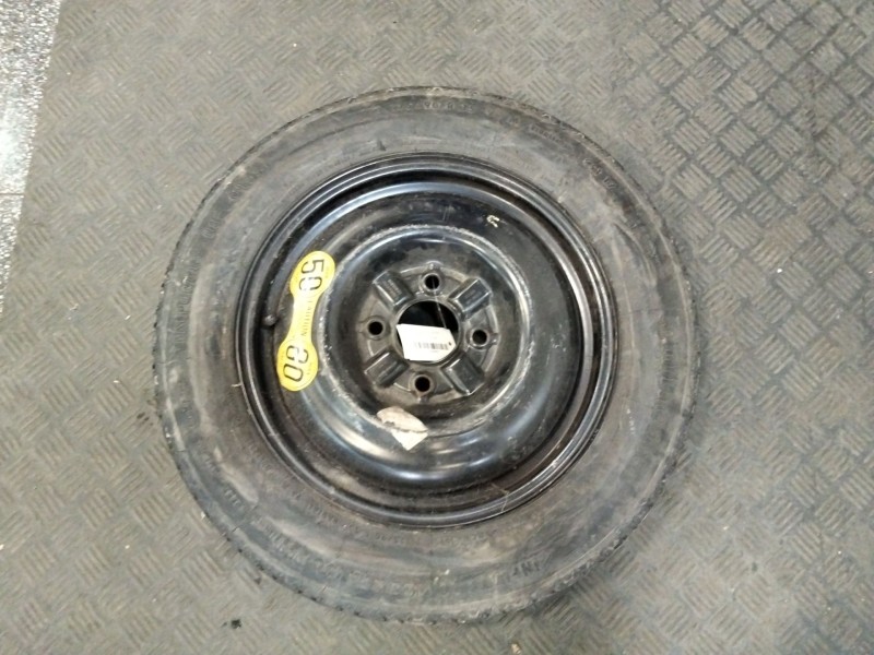 Recambio de neumatico repuesto para volvo s40 berlina referencia OEM IAM 30613818  