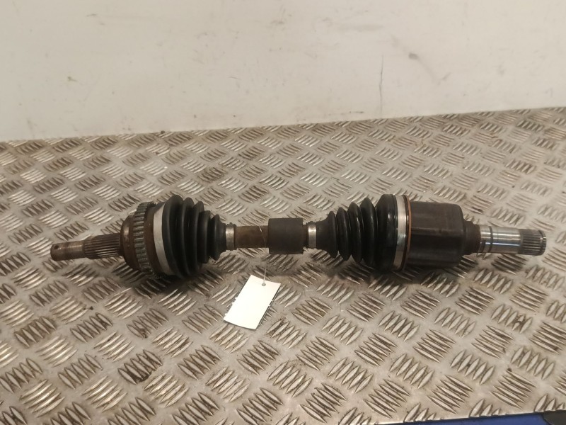 Recambio de transmision delantera izquierda para chrysler pt cruiser (pt) 2.2 crd cat referencia OEM IAM P04668421AB  