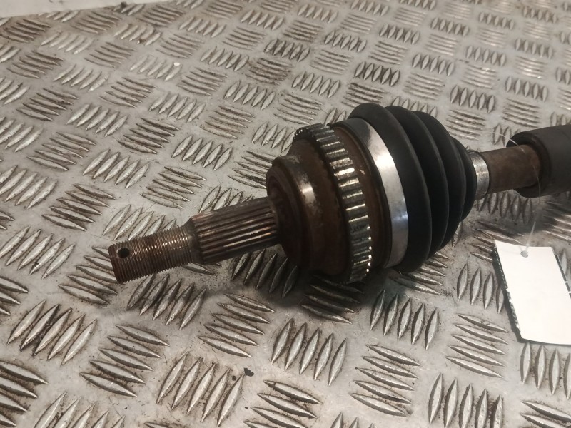 Recambio de transmision delantera izquierda para chrysler pt cruiser (pt) 2.2 crd cat referencia OEM IAM P04668421AB  