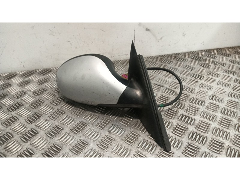 Recambio de retrovisor derecho para seat ibiza iii (6l1) 1.9 tdi referencia OEM IAM E9014142  