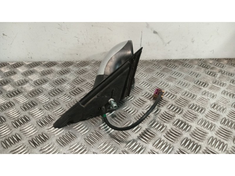 Recambio de retrovisor derecho para seat ibiza iii (6l1) 1.9 tdi referencia OEM IAM E9014142  
