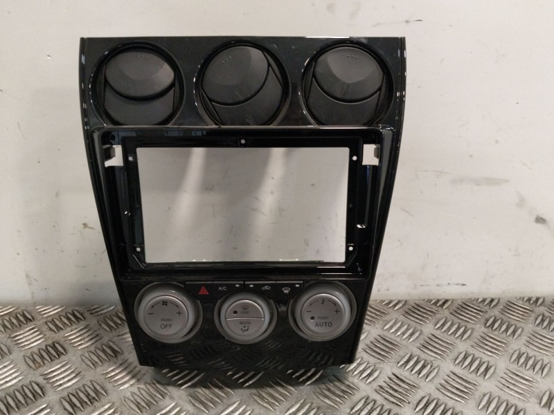 Recambio de mando climatizador para mazda 6 hatchback (gg) 2.0 (gges) referencia OEM IAM GR1E61190  