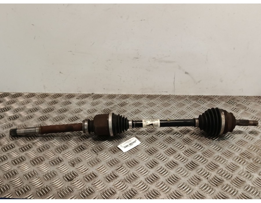 Recambio de transmision delantera derecha para citroën c3 iii (sx) 1.2 thp 110 referencia OEM IAM 9801048680  