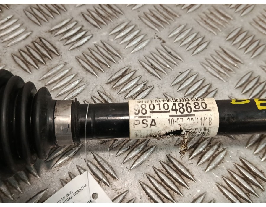 Recambio de transmision delantera derecha para citroën c3 iii (sx) 1.2 thp 110 referencia OEM IAM 9801048680  