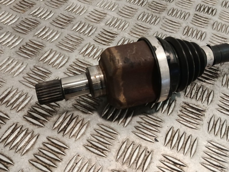 Recambio de transmision delantera izquierda para citroën c3 iii (sx) 1.2 thp 110 referencia OEM IAM 9801048580  