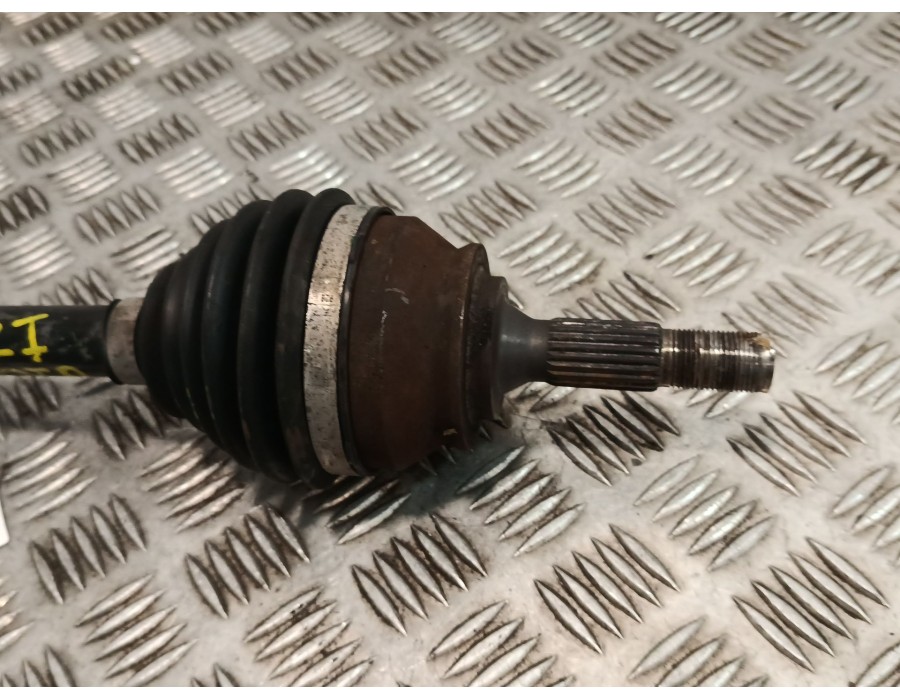 Recambio de transmision delantera izquierda para citroën c3 iii (sx) 1.2 thp 110 referencia OEM IAM 9801048580  