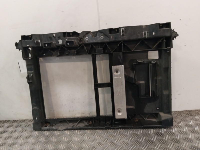 Recambio de panel frontal para citroën c4 cactus 1.2 vti 82 referencia OEM IAM 9676534880  