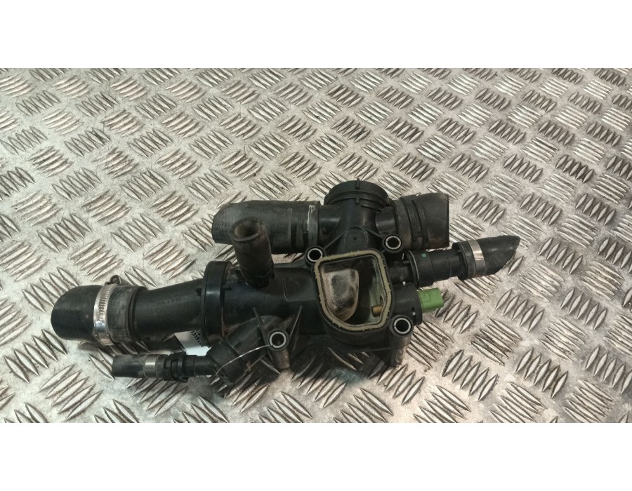 Recambio de termostato para ford focus i (daw, dbw) 1.8 turbo di / tddi referencia OEM IAM 965682980  