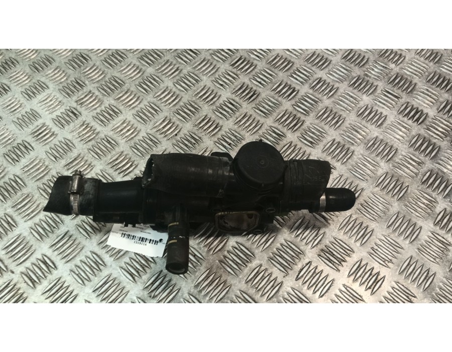 Recambio de termostato para ford focus i (daw, dbw) 1.8 turbo di / tddi referencia OEM IAM 965682980  
