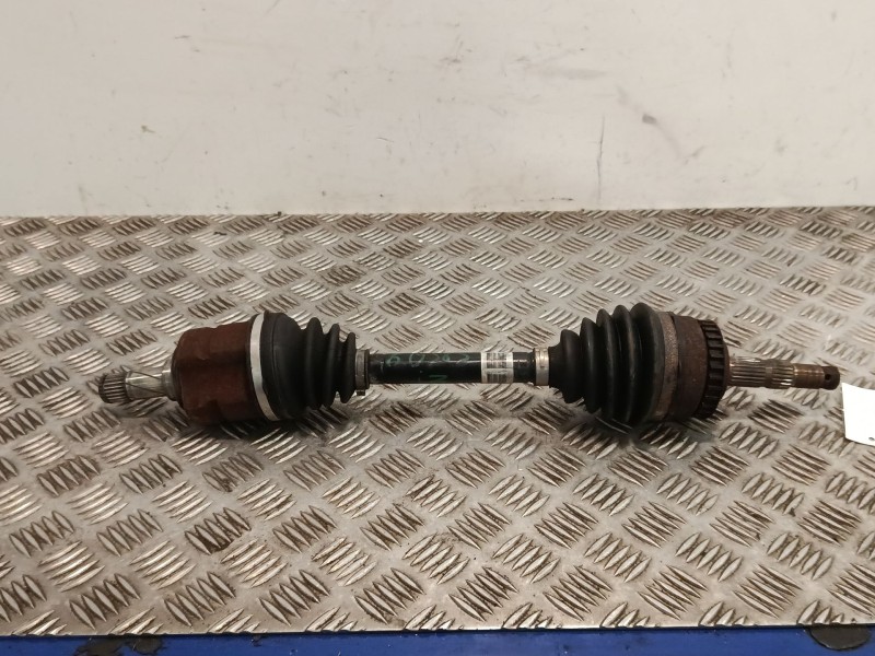 Recambio de transmision delantera izquierda para opel combo furgón/monospace 1.3 cdti 16v referencia OEM IAM 95516446  
