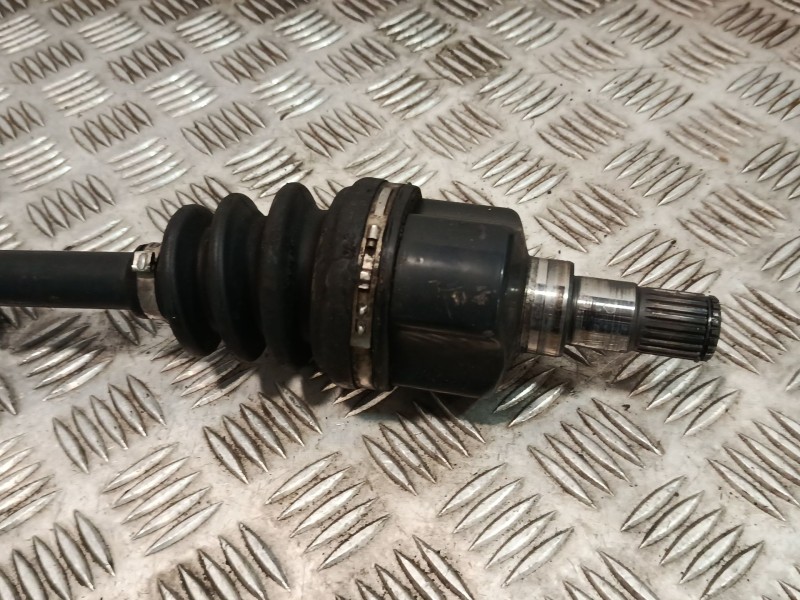 Recambio de transmision delantera derecha para chevrolet aveo / kalos hatchback (t200) 1.2 referencia OEM IAM 96348783  