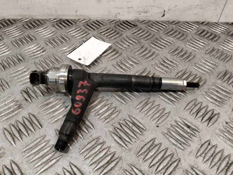 Recambio de inyector para opel combo tour 1.7 cdti 16v referencia OEM IAM 89731386  