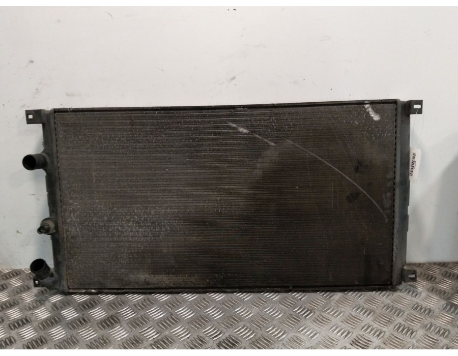 Recambio de radiador agua para renault master ii furgoneta (fd) 1.9 dci 80 referencia OEM IAM 872687E  