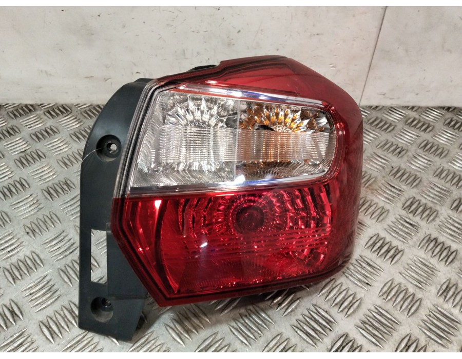Recambio de piloto trasero derecho para subaru xv (_gp_) 1.6 i awd (gp3, g33gp) referencia OEM IAM 84201FJ040  