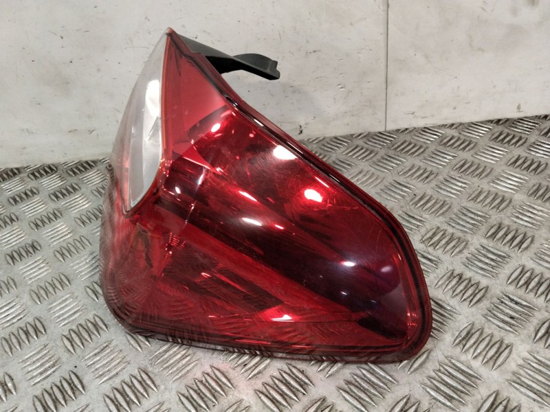 Recambio de piloto trasero derecho para subaru xv (_gp_) 1.6 i awd (gp3, g33gp) referencia OEM IAM 84201FJ040  