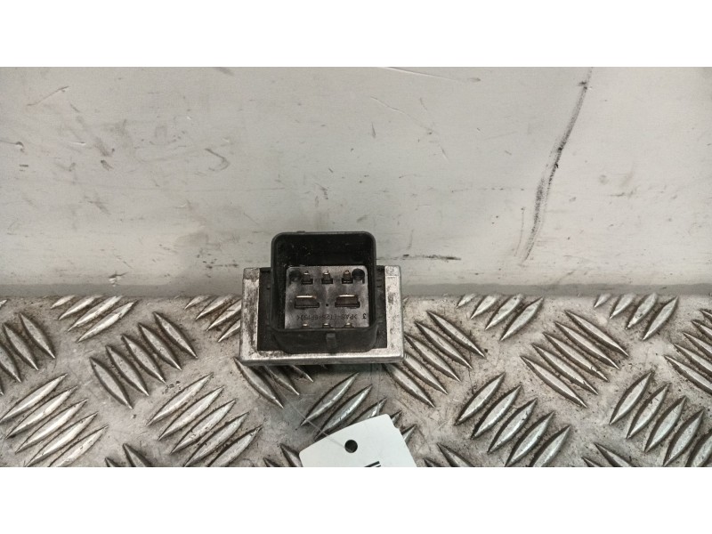 Recambio de caja precalentamiento para nissan qashqai (j10) 2.0 dci turbodiesel cat referencia OEM IAM 8200859243  