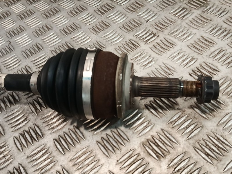 Recambio de transmision delantera izquierda para toyota avensis verso (m20) referencia OEM IAM 02917035  