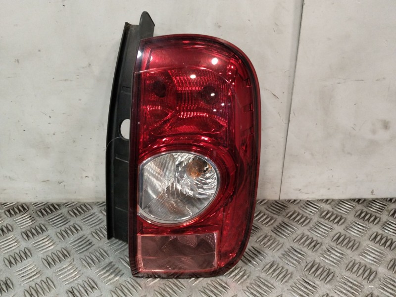 Recambio de piloto trasero derecho para dacia duster (hs_) 1.5 dci referencia OEM IAM 085511996RB  