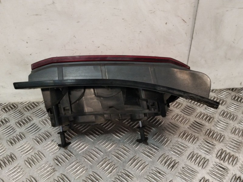 Recambio de piloto trasero izquierdo para dacia duster (hs_) 1.5 dci referencia OEM IAM 265550035R  