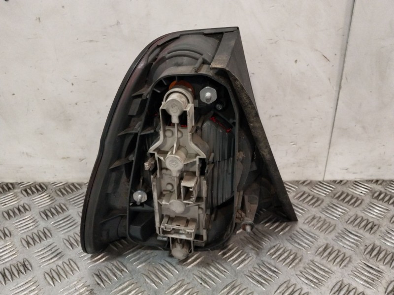 Recambio de piloto trasero derecho para bmw 3 compact (e46) 320 td referencia OEM IAM 63216934162  