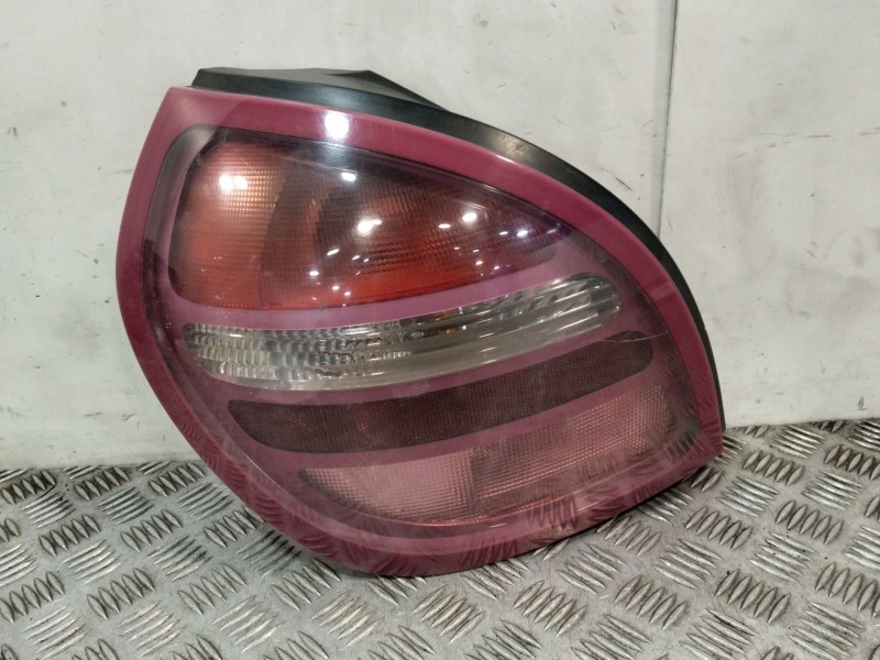 Recambio de piloto trasero izquierdo para nissan almera ii hatchback (n16) 1.5 dci referencia OEM IAM 26550BN010  