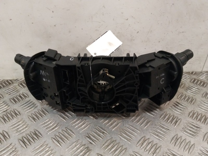 Recambio de mando multifuncion para renault scénic ii (jm0/1_) 1.5 dci (jm0f) referencia OEM IAM 6188051  
