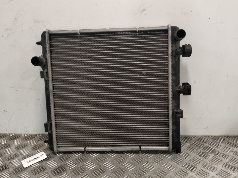 Recambio de radiador agua para citroën c4 cactus 1.2 vti 82 referencia OEM IAM 1330Q5  