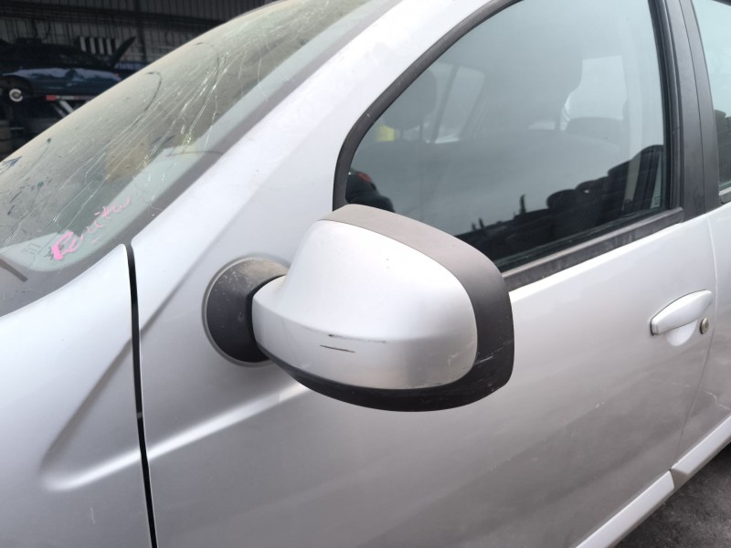 Recambio de retrovisor izquierdo para dacia sandero (bs_) 1.5 dci referencia OEM IAM E9024363  