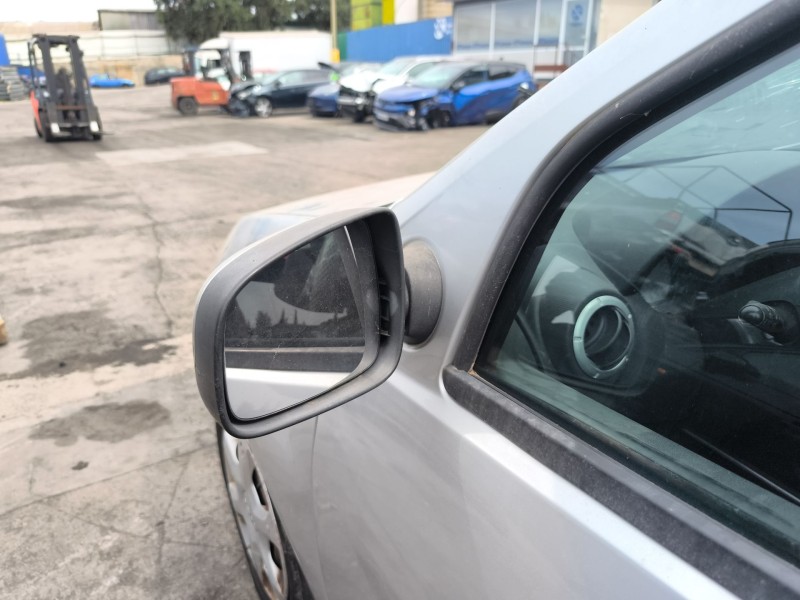 Recambio de retrovisor izquierdo para dacia sandero (bs_) 1.5 dci referencia OEM IAM E9024363  