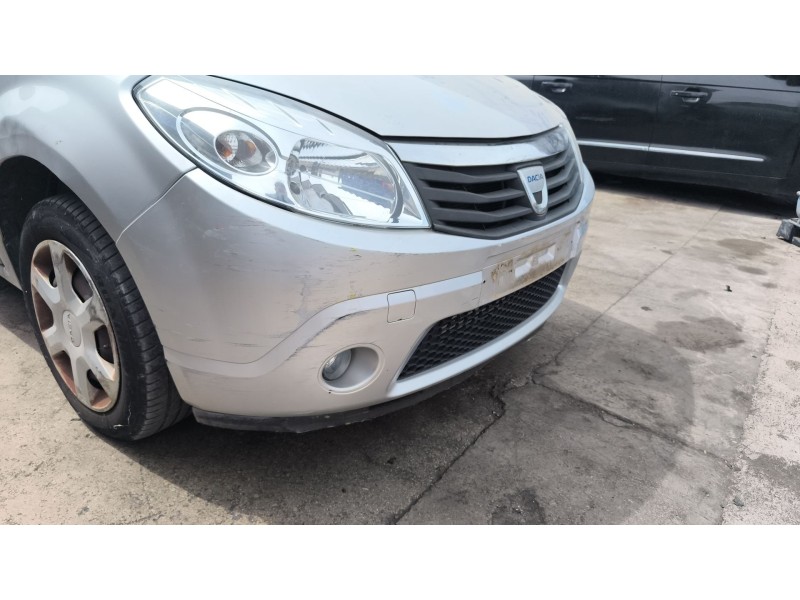 Recambio de paragolpes delantero para dacia sandero (bs_) 1.5 dci referencia OEM IAM 8200526596  
