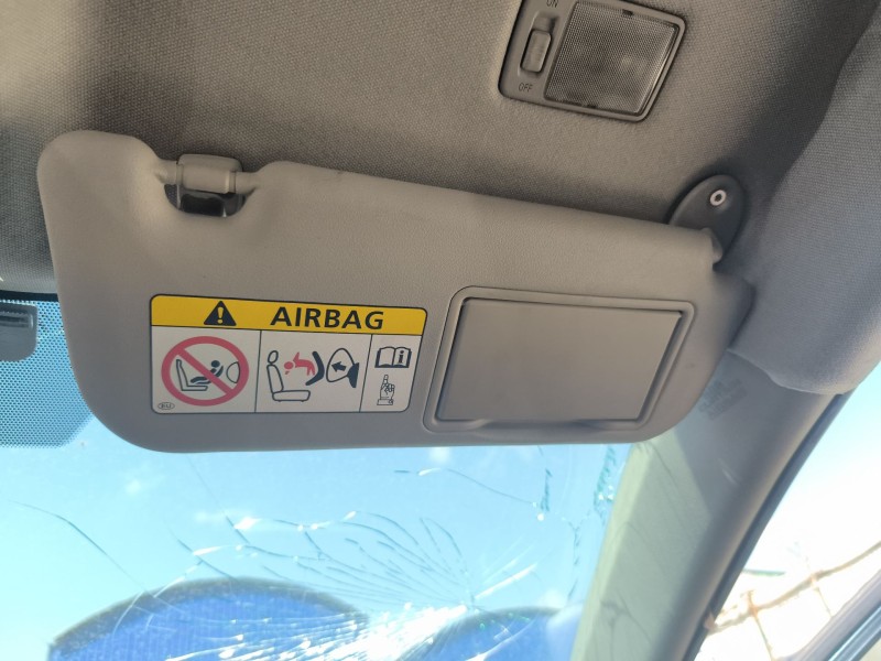 Recambio de parasol derecho para toyota auris (_e18_) 1.6 (zre181_, zre185_) referencia OEM IAM 7431002K80B0  