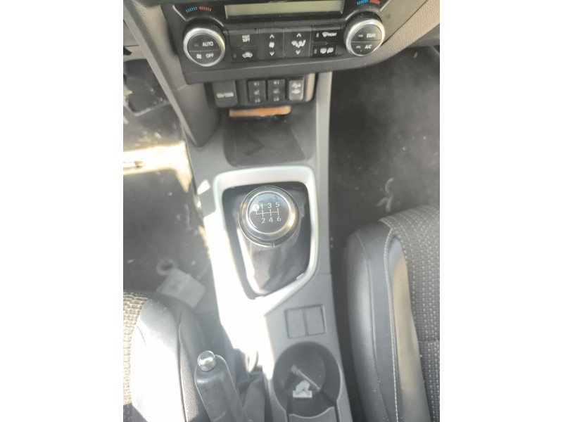 Recambio de palanca cambio para toyota auris (_e18_) 1.6 (zre181_, zre185_) referencia OEM IAM 3353005110  