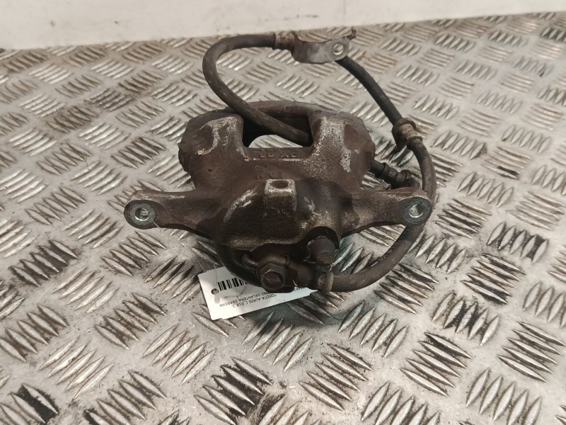 Recambio de pinza freno delantera derecha para toyota auris (_e18_) 1.4 d-4d (nde180_) referencia OEM IAM   