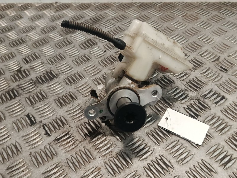 Recambio de bomba freno para volkswagen polo vi (aw1, bz1, ae1, bz3) 1.0 tsi referencia OEM IAM 201611301  
