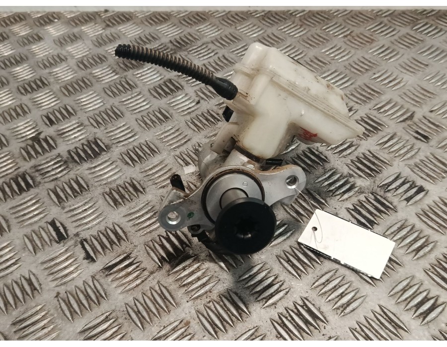 Recambio de bomba freno para volkswagen polo vi (aw1, bz1, ae1, bz3) 1.0 tsi referencia OEM IAM 201611301  
