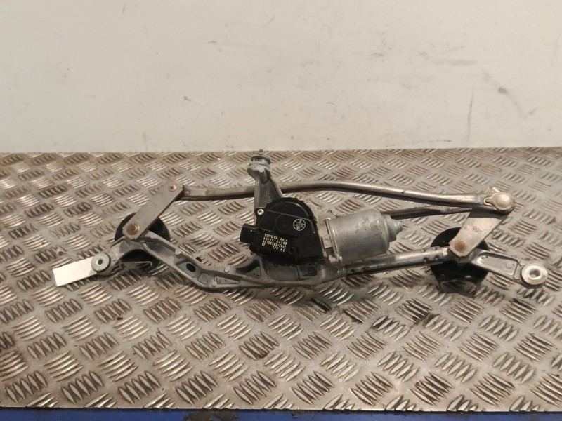 Recambio de motor limpia delantero para toyota auris (_e18_) 1.4 d-4d (nde180_) referencia OEM IAM AE1593003562  