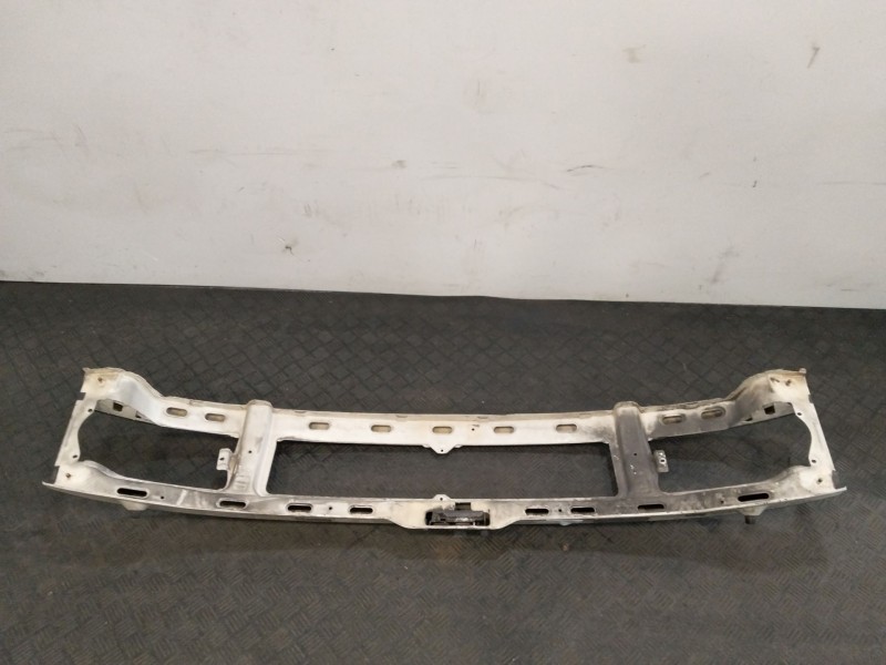 Recambio de panel frontal para iveco daily cabina 35c11 referencia OEM IAM 3800957393777  