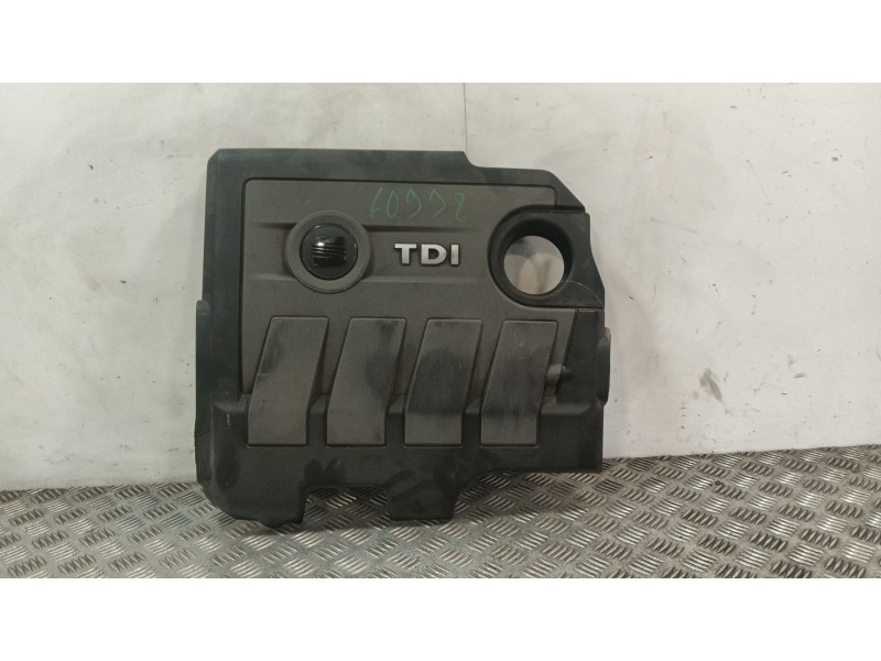 Recambio de tapa motor para seat ibiza iv (6j5, 6p1) 1.6 tdi referencia OEM IAM 03L103925AT  