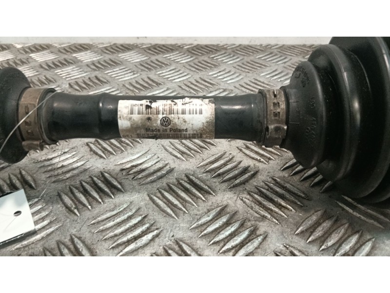 Recambio de transmision delantera derecha para volkswagen touran (1t1) referencia OEM IAM 2150157500  