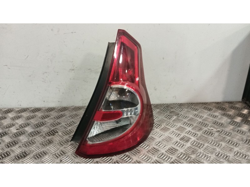 Recambio de piloto trasero derecho para dacia sandero (bs_) 1.5 dci referencia OEM IAM 8200734824  