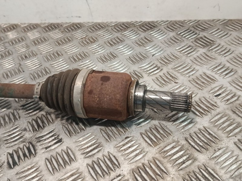 Recambio de transmision delantera izquierda para renault clio iv (bh_) 0.9 tce 90 referencia OEM IAM 391017355R  