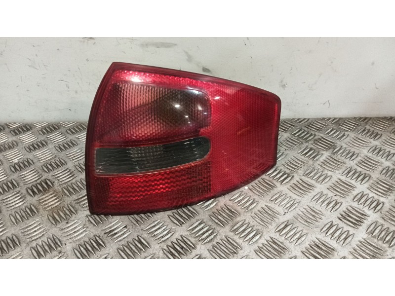 Recambio de piloto trasero derecho para audi a6 c5 (4b2, 4b4) 2.5 tdi referencia OEM IAM 4B5945096  