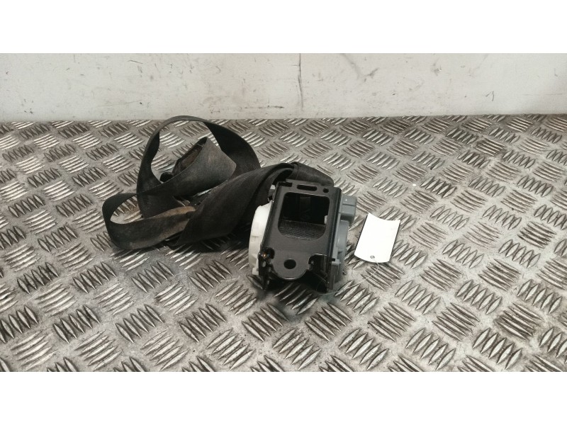 Recambio de cinturon seguridad trasero derecho para renault captur referencia OEM IAM 3052985  