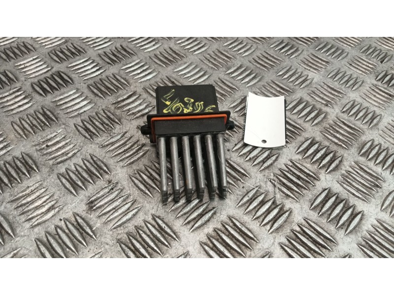 Recambio de resistencia calefaccion para chrysler voyager (rg) 2.5 crd cat referencia OEM IAM 05061587AA  