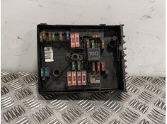 Recambio de caja fusibles para audi a3 (8p) referencia OEM IAM 1K0937125  
