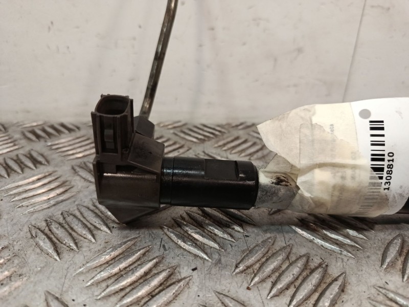 Recambio de inyector para hyundai h350 furgoneta 2.5 crdi referencia OEM IAM 06U03015  